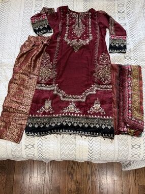 Maria B 3 Pc,Chiffon Embroidered Silk Dupatta,M Pakistani